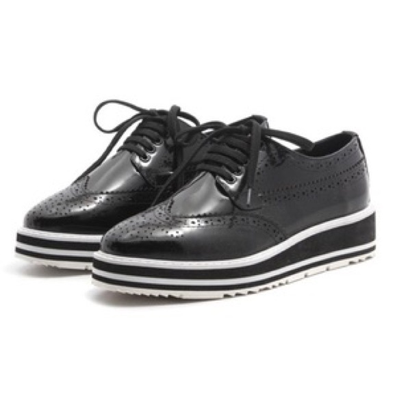 SOLD - Prada SS 2011 Black Brushed Leather Wingtip Brogues Derby Creeper 37/ - Picture 3 of 16